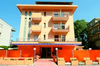 HOTEL PRESTIGE 3*, San Giuliano Mare