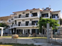 Alexandros Apartments Apartmani