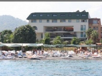 L’ANCORA BEACH HOTEL  4*